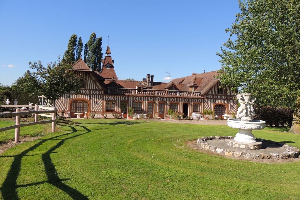 Le Manoir De Goliath Lägenhet Toutainville Exteriör bild