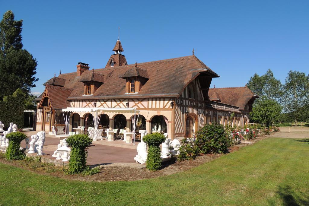 Le Manoir De Goliath Lägenhet Toutainville Exteriör bild